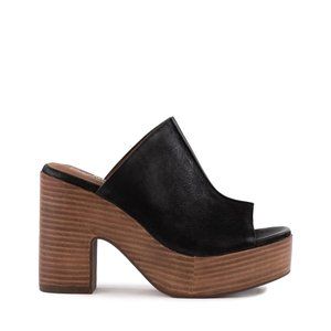 Seychelles Invigorated Sandals